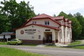 Siedliska -Muzeum Skamieniałych Drzew